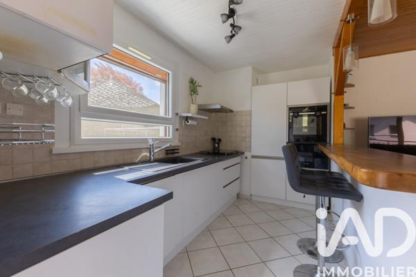 Maison à vendre 3 pièces 76,72 m² Saint-Jeoire-Prieuré