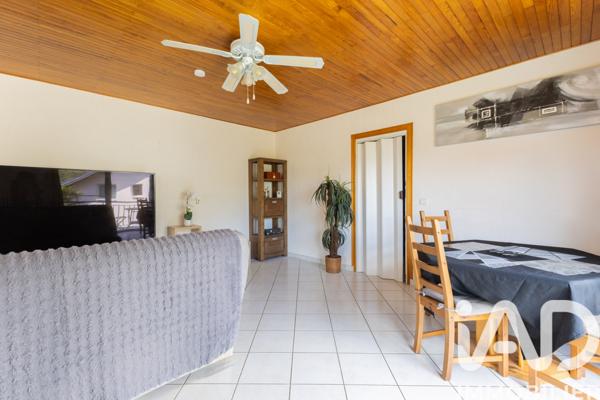 Maison à vendre 3 pièces 76,72 m² Saint-Jeoire-Prieuré