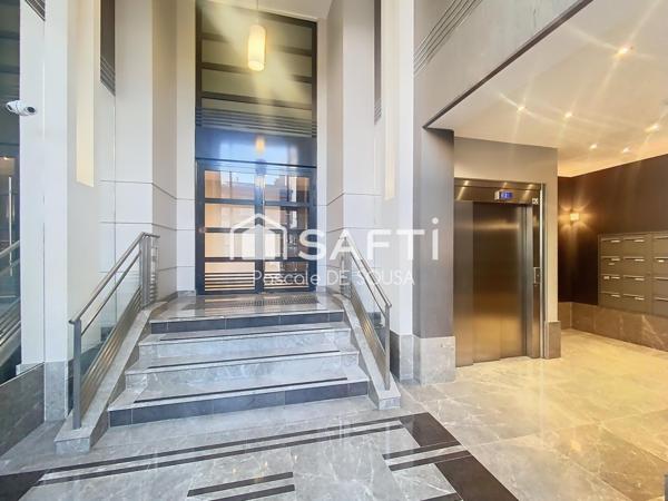 COUP DE COEUR - MAGNIFIQUE DEUX PIECES DE STANDING