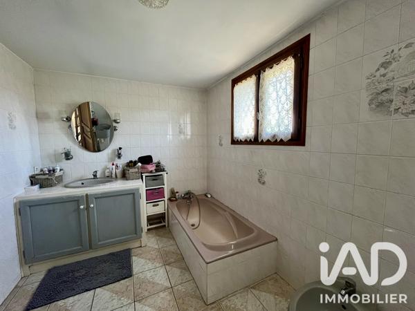 Maison à vendre 5 pièces 139 m² Fleury