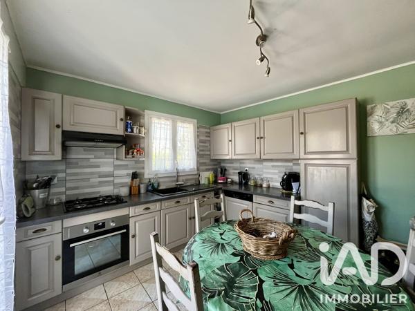 Maison à vendre 5 pièces 139 m² Fleury