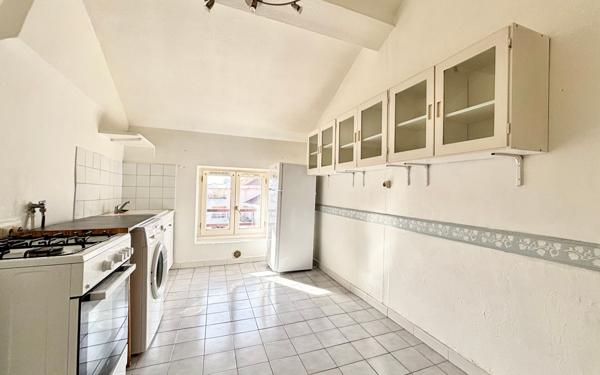 Appartement à vendre    2 pièces • 40,59 m2 Lyon 3