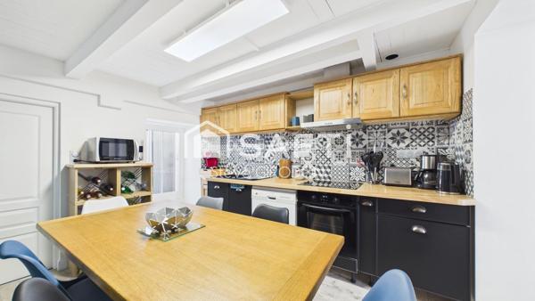 Une rénovation de qualité au cœur de Marans.