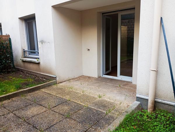 Appartement avec extérieur à Saint Etienne 2 pièce(s)