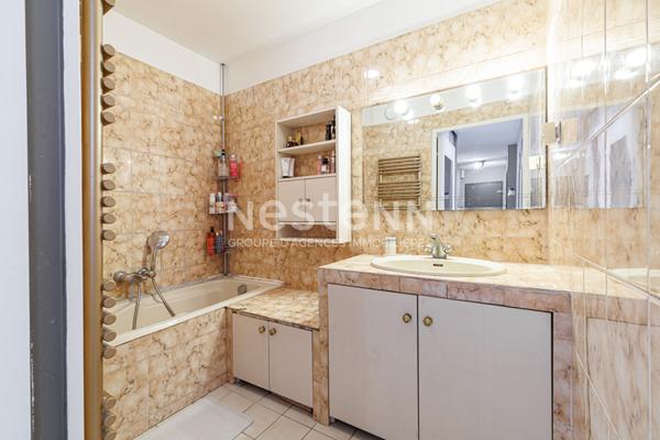 Appartement 4 pièces avec terrasse et parking en sus à vendre à Nice Riquier - Vue dégagée, calme et lumineux