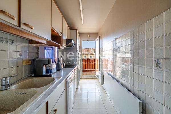 Appartement 4 pièces avec terrasse et parking en sus à vendre à Nice Riquier - Vue dégagée, calme et lumineux