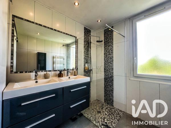 Appartement à vendre 4 pièces 74 m² Toulon