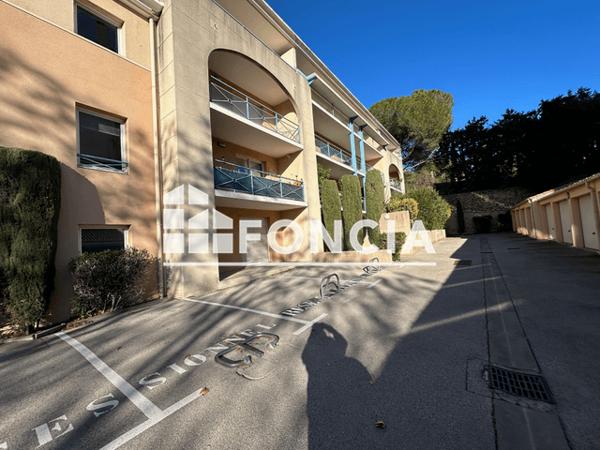Location Appartement 3 pièces 64.15 m² - 21 BIS RUE JULIEN FABRE Salon De Provence 13300