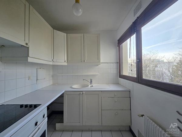 Appartement Rueil Malmaison 2 pièce(s) 58.02 m2 -Centre-ville Loyer 1 336 €/mois charges comprises **  - Référence  19479