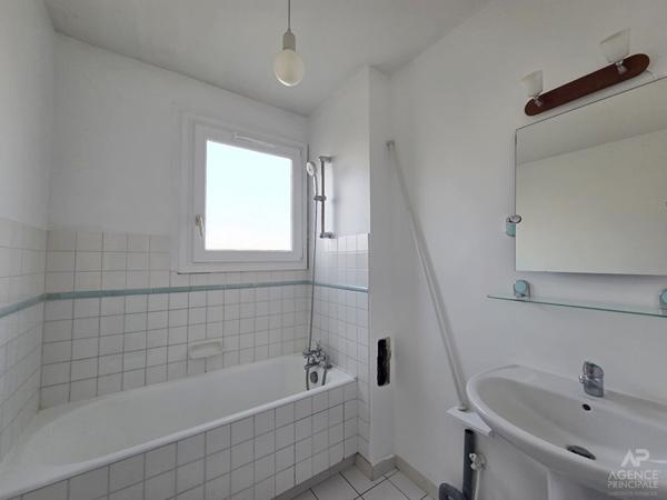 Appartement Rueil Malmaison 2 pièce(s) 58.02 m2 -Centre-ville Loyer 1 336 €/mois charges comprises **  - Référence  19479