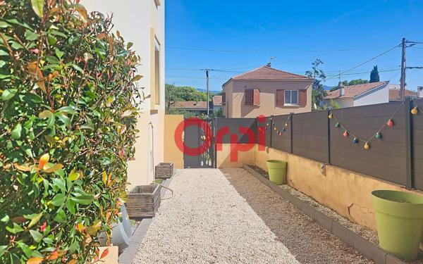 Appartement à vendre    4 pièces • 80 m2 La Seyne-sur-Mer