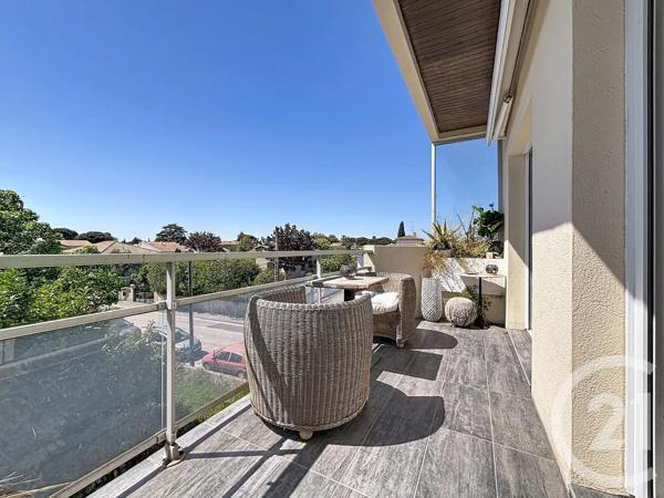 Appartement T5 à vendre  5 pièces - 101,95 m 2   MAUGUIO CARNON  - 34