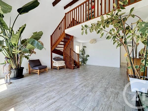 Appartement T5 à vendre  5 pièces - 101,95 m 2   MAUGUIO CARNON  - 34