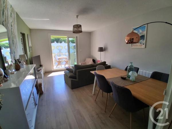 Appartement T5 à vendre  5 pièces - 101,95 m 2   MAUGUIO CARNON  - 34