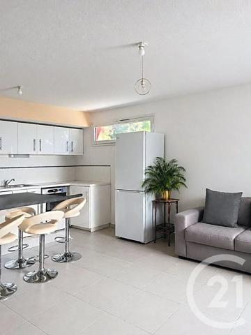 Appartement T5 à vendre  5 pièces - 101,95 m 2   MAUGUIO CARNON  - 34