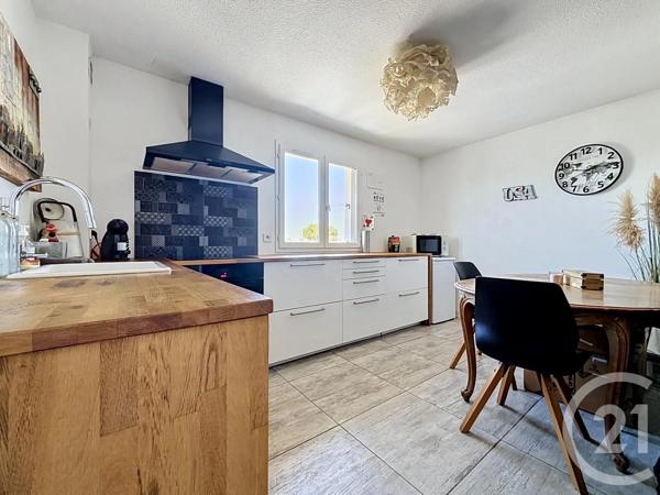 Appartement T5 à vendre  5 pièces - 101,95 m 2   MAUGUIO CARNON  - 34