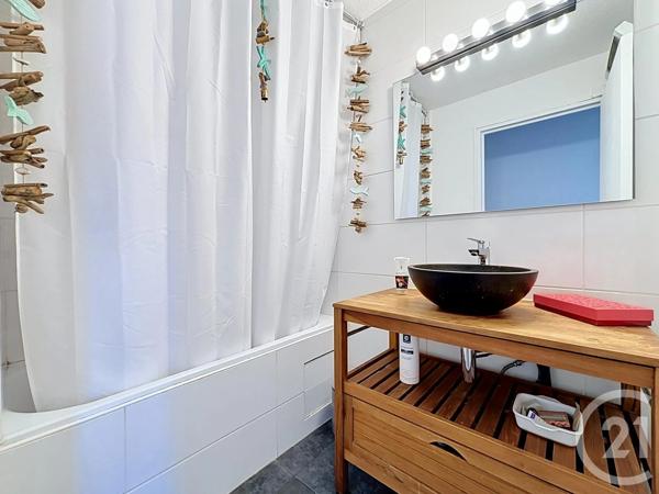 Appartement T5 à vendre  5 pièces - 101,95 m 2   MAUGUIO CARNON  - 34