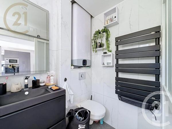 Appartement F2 à vendre  2 pièces - 28,15 m 2   FRONTIGNAN  - 34