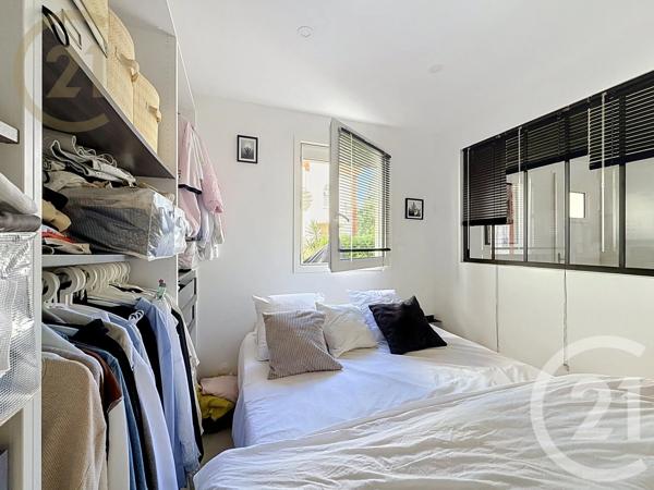Appartement F2 à vendre  2 pièces - 28,15 m 2   FRONTIGNAN  - 34