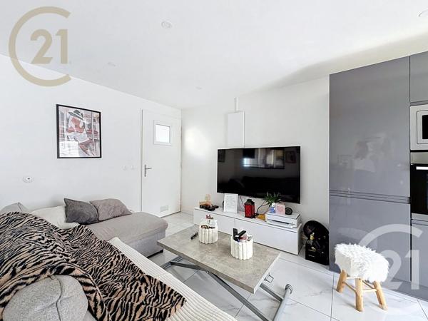 Appartement F2 à vendre  2 pièces - 28,15 m 2   FRONTIGNAN  - 34