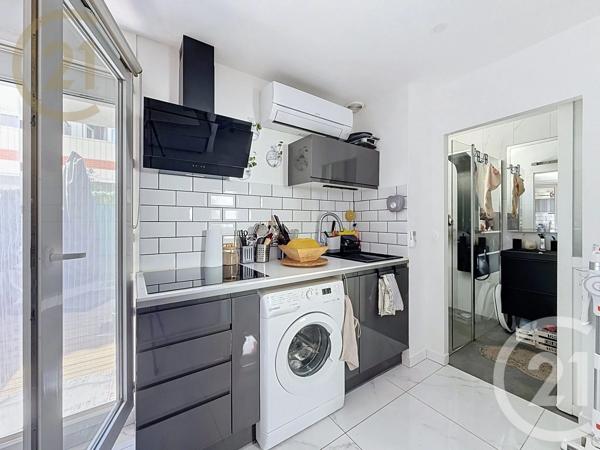 Appartement F2 à vendre  2 pièces - 28,15 m 2   FRONTIGNAN  - 34