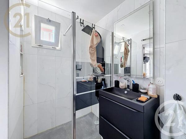 Appartement F2 à vendre  2 pièces - 28,15 m 2   FRONTIGNAN  - 34