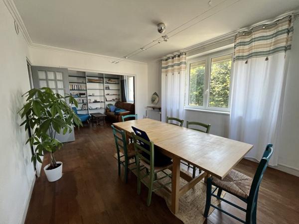 Maison à louer 900 € CC St-Pol-de-Léon 4 p 106 m² DPE E