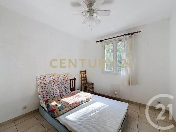 Maison à vendre  4 pièces - 101 m 2   ST JEAN DE VEDAS  - 34