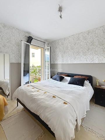 Vente                                                      Appartement
                        
                     2 pièces                      34 m2                     à Calvi