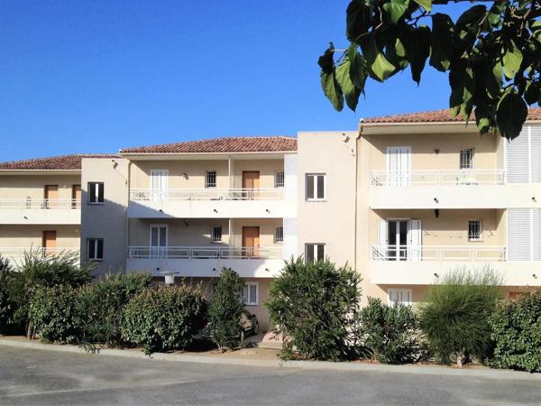 Vente                                                      Appartement
                        
                     2 pièces                      34 m2                     à Calvi