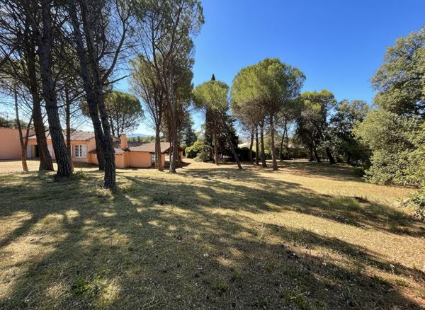 Maison sur VILLEMOUSTAUSSOU