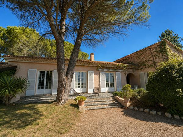 Maison sur VILLEMOUSTAUSSOU