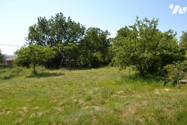 TERRAIN A BATIR DANS SECTEUR CALME