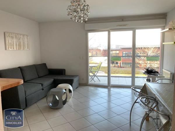 Appartement à louer 2 pièces 50.74m² Prévessin-Moëns (01280)