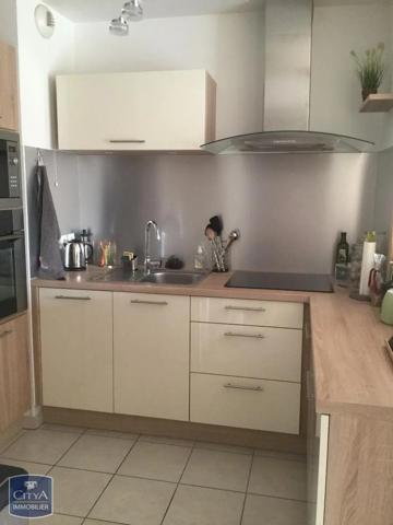 Appartement à louer 2 pièces 50.74m² Prévessin-Moëns (01280)