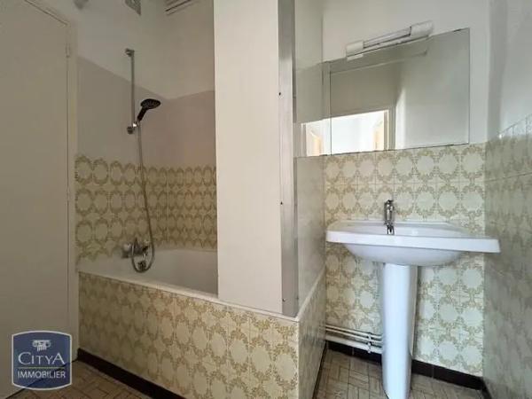 Appartement à louer 3 pièces 53.75m² Nantes (44000)