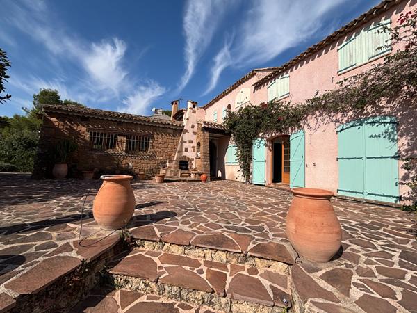 Cadre exceptionnel villa majestueuse