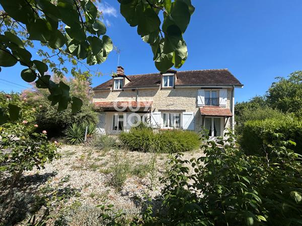 Maison spacieuse à vendre à LES ORMES SUR VOULZIE