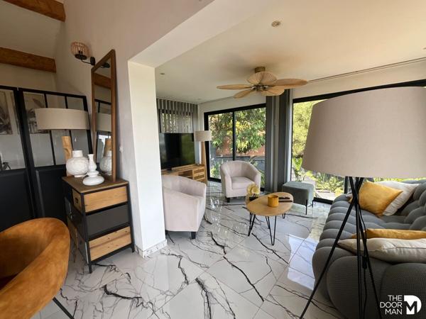 Villa - À vendre - 93 m² - CAVALAIRE-SUR-MER | The Door Man