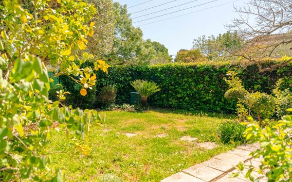 Maison à vendre    5 pièces •  Toulon