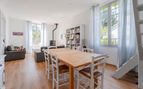 Maison à vendre    5 pièces •  Toulon
