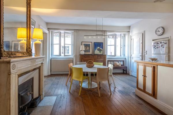 Lyon 2 - Place Bellecour- Appartement de 201 m² - 4 chambres