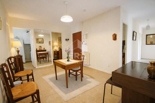Grand T5 en coeur de Bastide avec loggia et vue sur la rivière