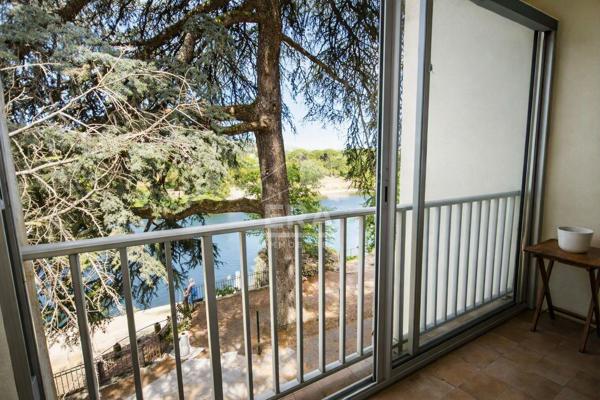 Grand T5 en coeur de Bastide avec loggia et vue sur la rivière