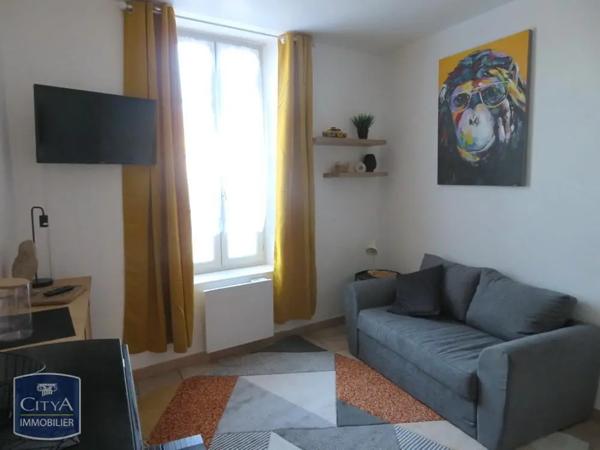Appartement à louer 2 pièces 32.99m² Carcassonne (11000)