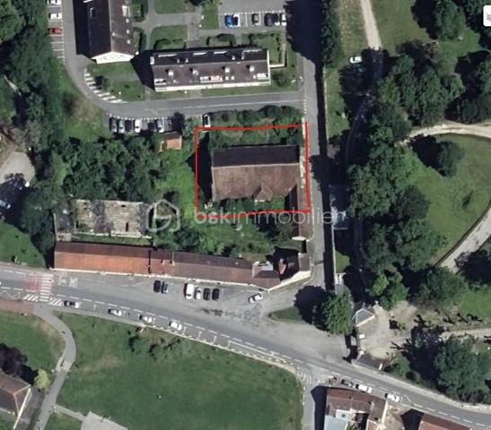 Immeuble mixte de 496 m²