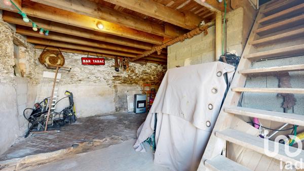 Maison à vendre 8 pièces 203 m² Bégrolles-en-Mauges