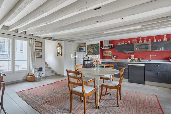 A VENDRE - Appartement - Paris - 75002 - Montorgueil - 4 pièces - 2 chambres - 90m2