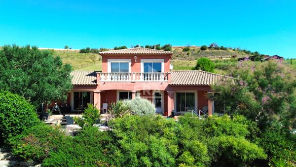 Villa Limoux 6 pièces 176 m2 - Vue sur les Pyrénées - Piscine