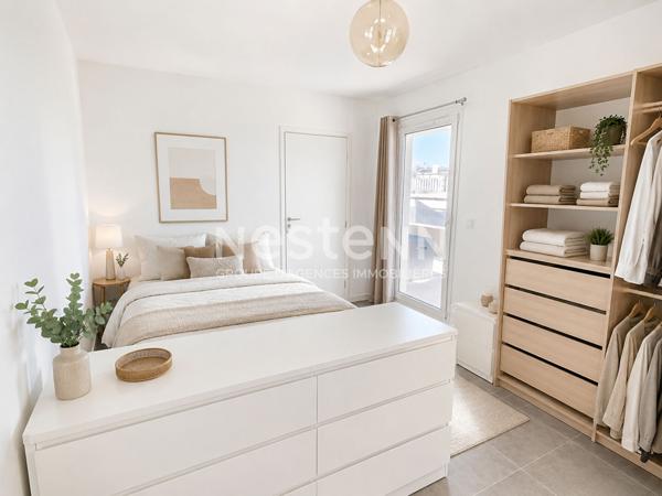 Gardanne - appartement 2 pièces - 45.05 m2 - terrasse en L 40 m2 - résidence récente sécurisée - stationnement en sous-sol - place de stationnement privative en extérieur